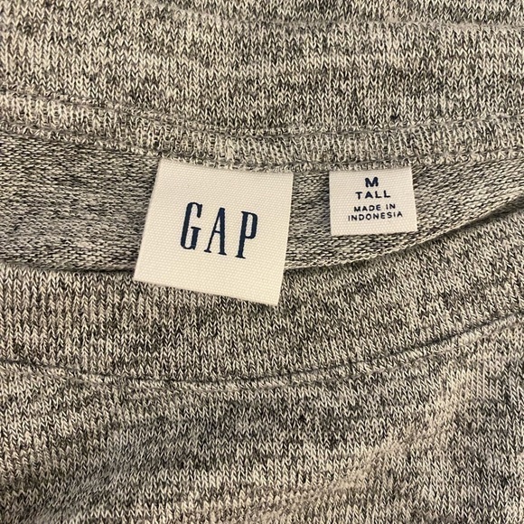 NWOT GAP SILVER GRAY BLOUSE WITH VELVET SLEEVES SIZE MEDIUM TALL - Picture 2 of 5